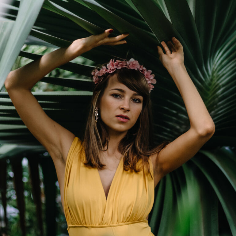 Creative Fashion Portrait Photo Session in Tallinna Botaanikaaed