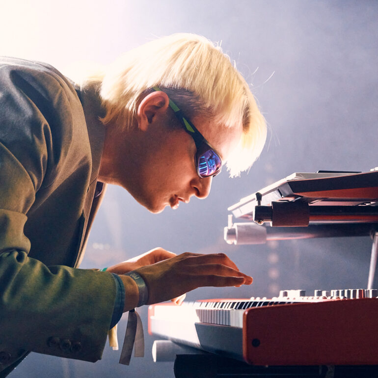 Komisiia performing at Indie Shuffle Night, Telliskivi Loomelinnak, Fotografiska, Tallinn Music Week 2023