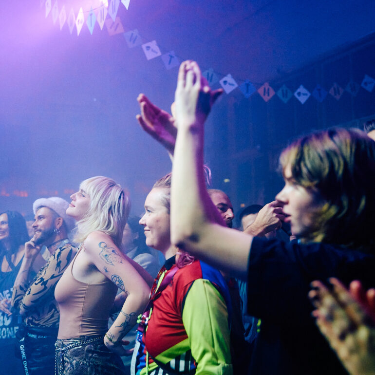 Köster performing at Sveta Baar, Telliskivi Loomelinnak, Tallinn Music Week 2021
