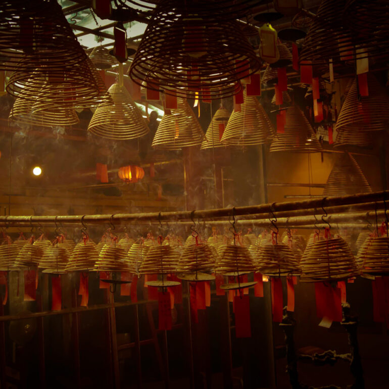 Man Mo Temple in Hong Kong - The Oldest Temple in Hong Kong