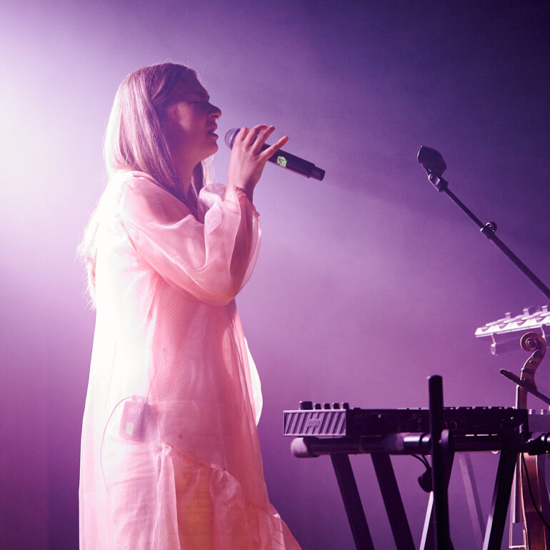 Maris Pihlap performing at TIKS Records Session, Fotografiska, Telliskivi Loomelinnak, Tallinn Music Week 2023