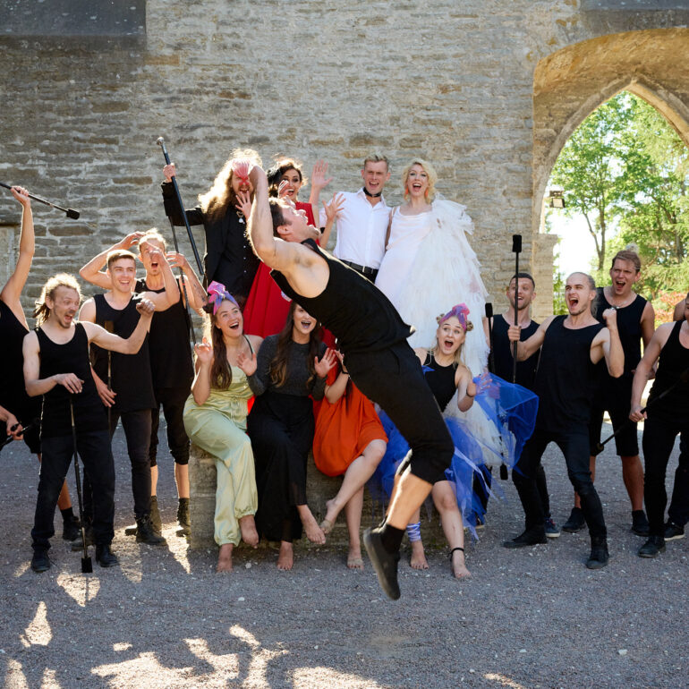 Metsluiged Etendus at Pirita kloostri varemed